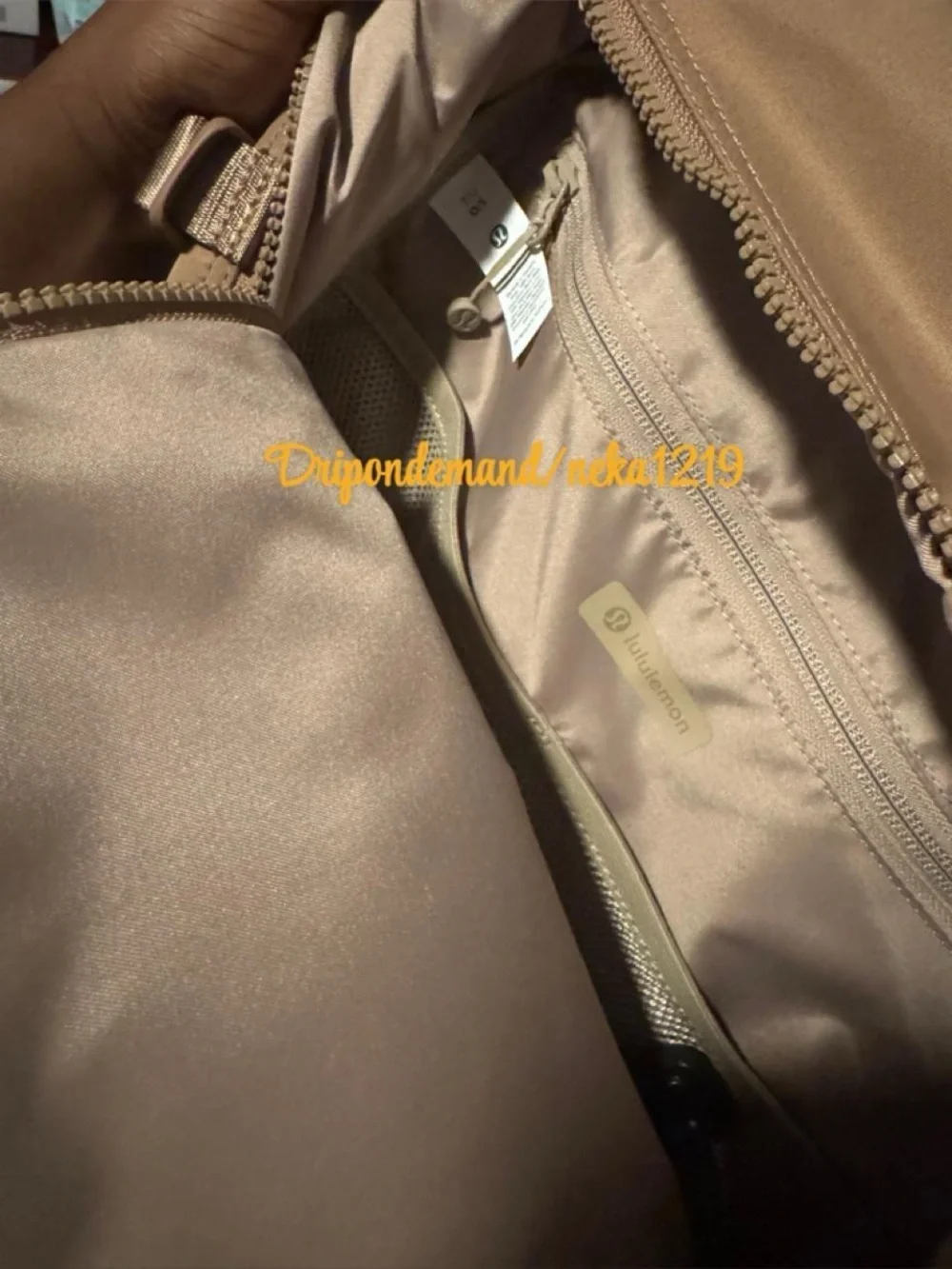 Lululemon New Crew Backpack 22L Updated- Sand/Wacky Khaki